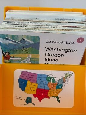 National Geographic Society close-up USA maps set w/storage box yellow 1988